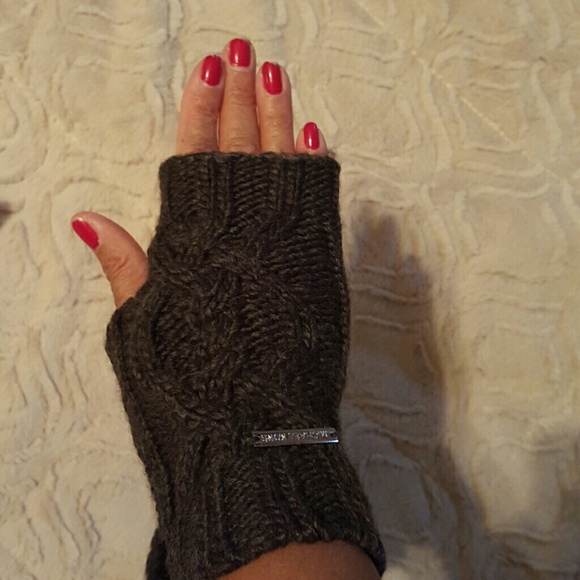 Michael Kors Accessories - Authentic Michael Kors Gloves