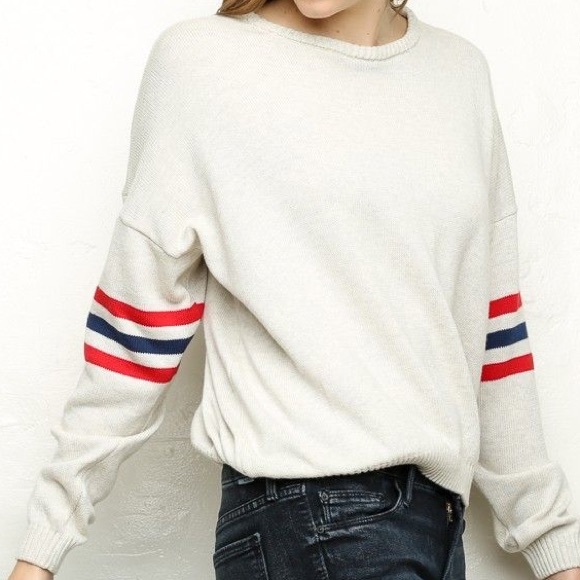 Brandy Melville knit Veena sweater - Picture 2 of 2