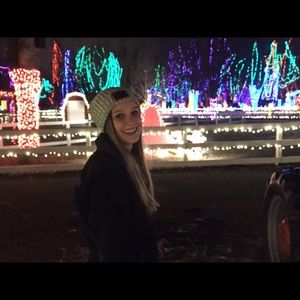 Meet your Posher, Michaela