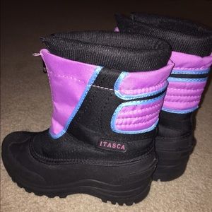 Itasca Snow Boots- Girls ⚡12 hr ️Flash Sale⚡️