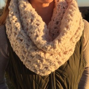 *Handmade* Crochet infinity scarf!
