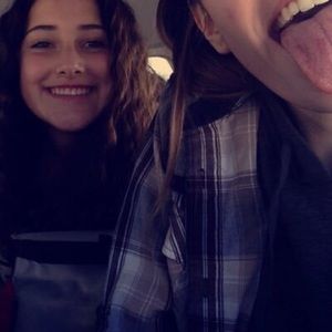 Meet your Posher, Addison