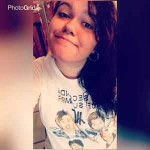 Meet your Posher, Danielle