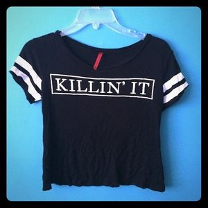 Killin it tshirt black and white crop top