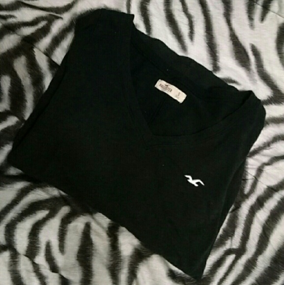 Hollister v-neck