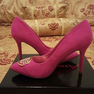 Fuchsia suede, rhinestone studded heels, size8 new