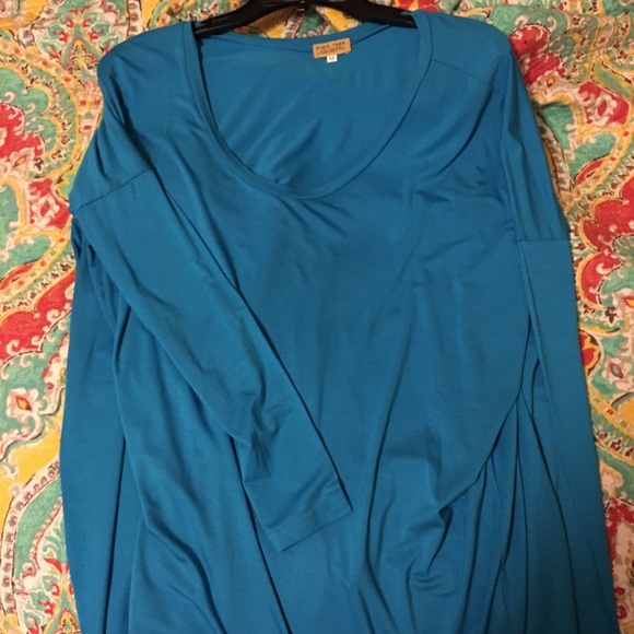 Turquoise PIKO shirt only worn once size M