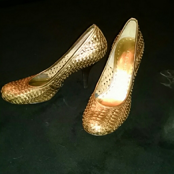 Bcbg heels