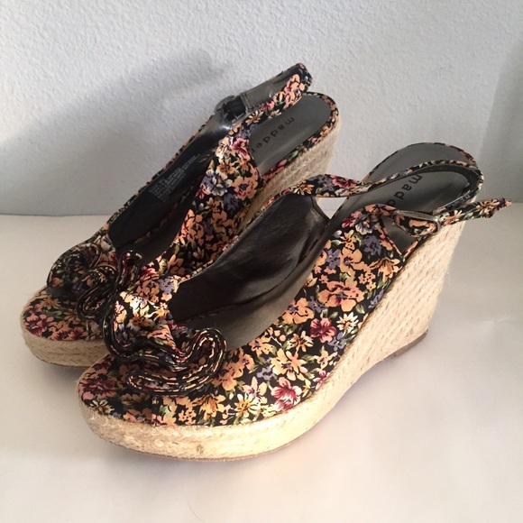 Floral print espadrille wedges - Madden Girl
