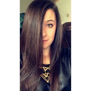 Meet your Posher, Stefanie