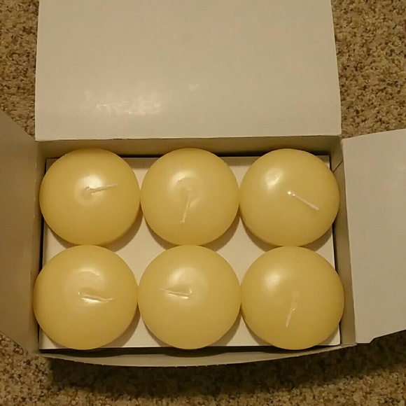 Floating candles