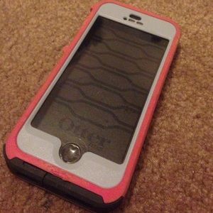 iPhone 5/5s otter box