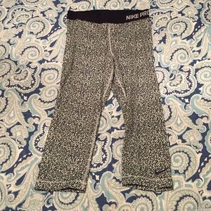 Nike pro leggings