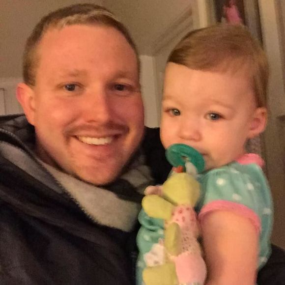 Meet your Posher, Lee - Picture 1 of 1