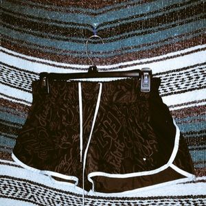 Black nike pattern shorts