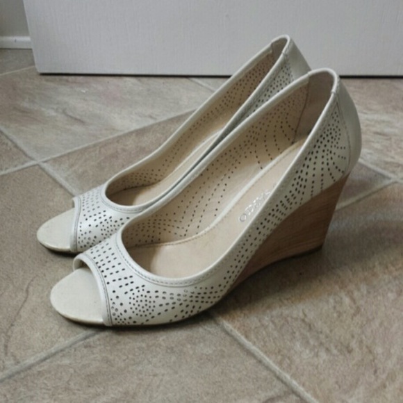 Franco Sarto Shoes - Franco Sarto wedge heels