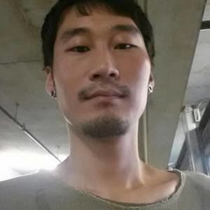 Meet your Posher, Edward