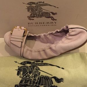 Burberry flats