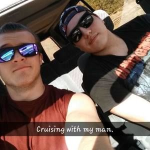 Meet your Posher, Moises