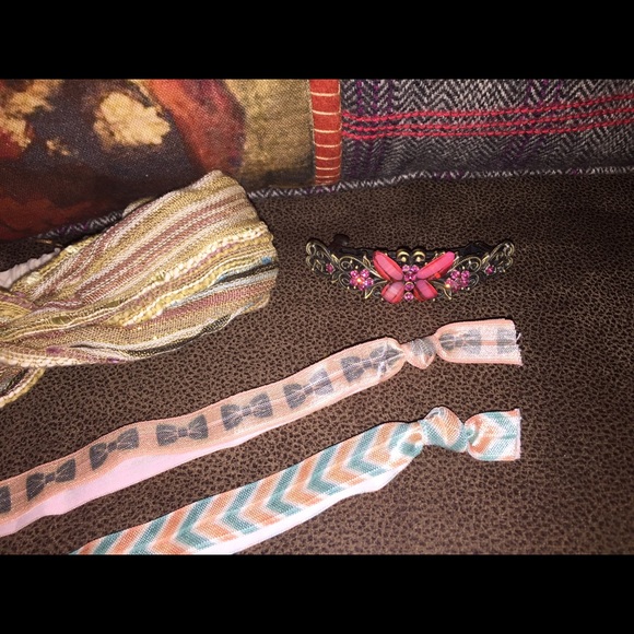 Hair Bundle - Picture 4 of 4