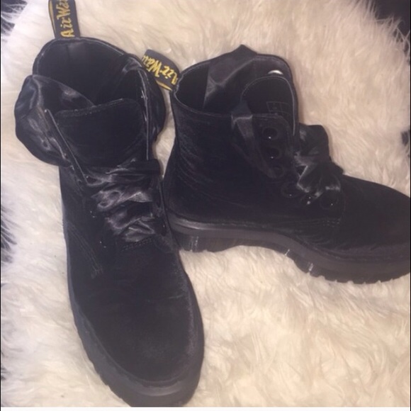 Black velvet doctor Martins