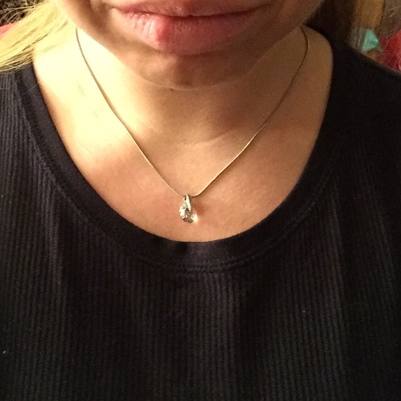 Swarovski Crystal Necklace - Picture 2 of 3