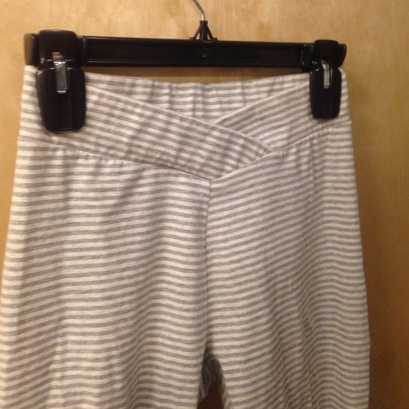 VS striped v front leggings