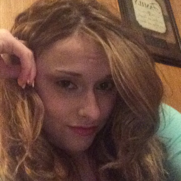 Meet your Posher, Kellsey