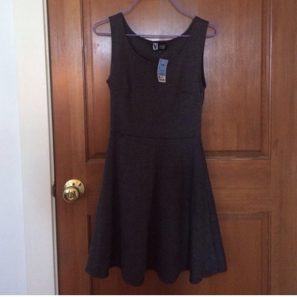 Bundle - Picture 3 of 3