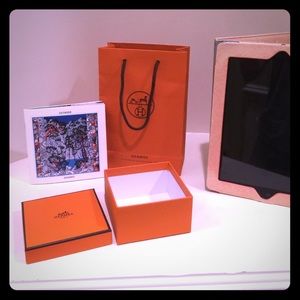Hermes box/ bag