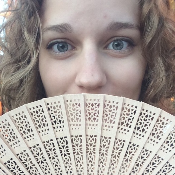 Meet your Posher, Stacy