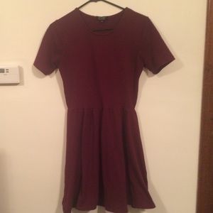 Maroon short sleeve skater dress