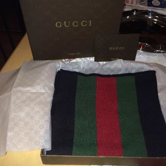 Gucci scarf Green Red Green authentic