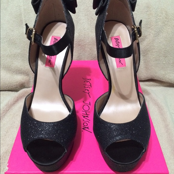 Betsy Johnson high heels