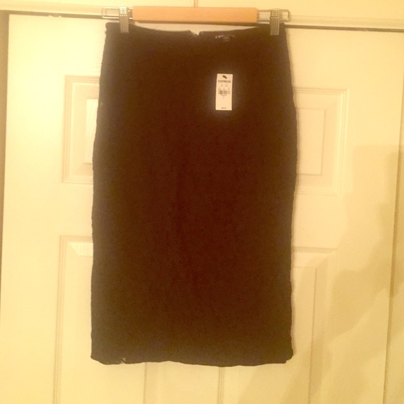 Lace pencil skirt