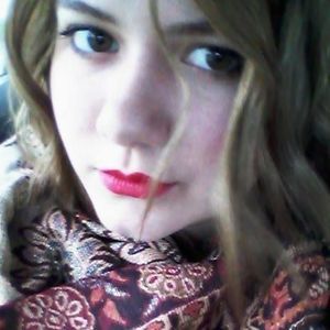 Meet your Posher, Brittney