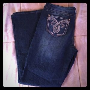 NWOT Seven7 Jeans 🎀