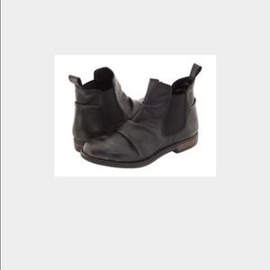 Steve Madden Londunn boot