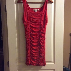 Fire engine red ruched dress 👠