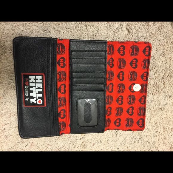 Wallet - Picture 2 of 2