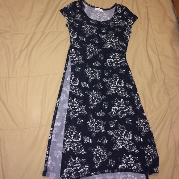 Long tunic with high slits on both sides