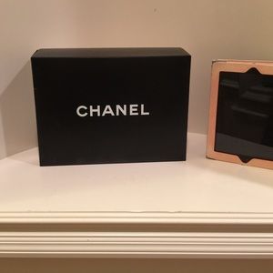 Chanel box