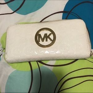 White Michael Kors Wallet!