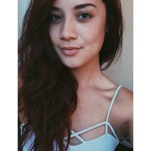 Meet your Posher, Dinah