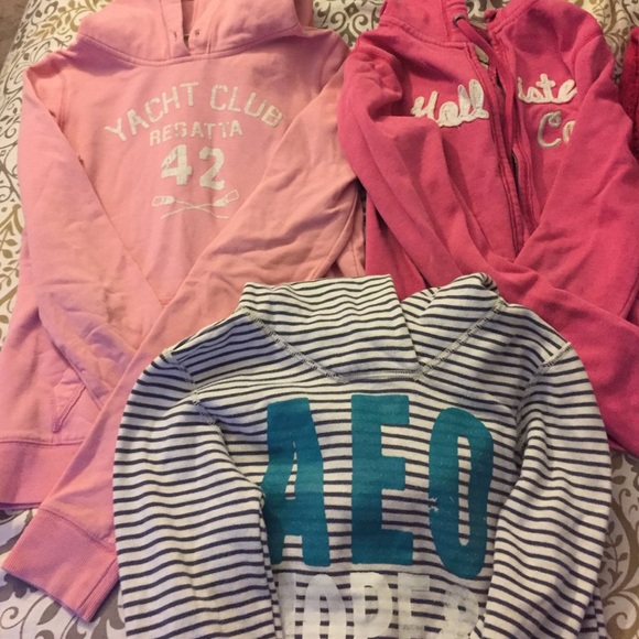 3 hoodies for $10 !