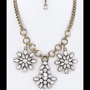 Crystal Flowers Statement Necklace Set