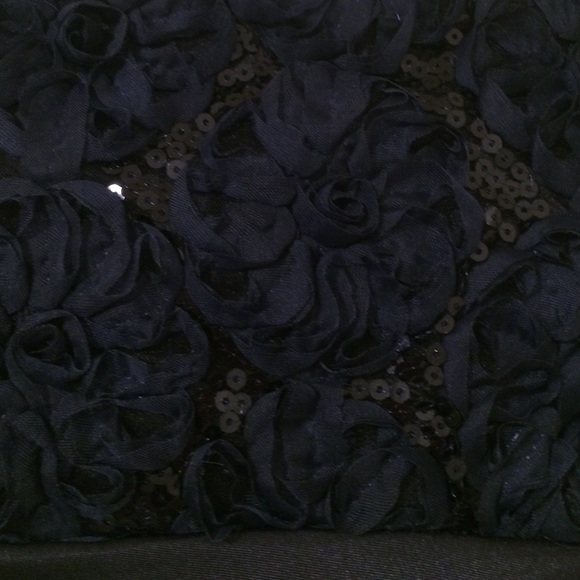 Beautiful prom dress! - Picture 3 of 4