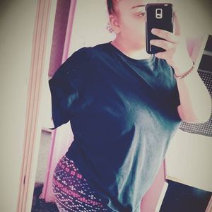 Meet your Posher, Sade