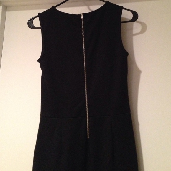 Edgy little black dress! - Picture 4 of 4