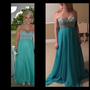 Prom dress